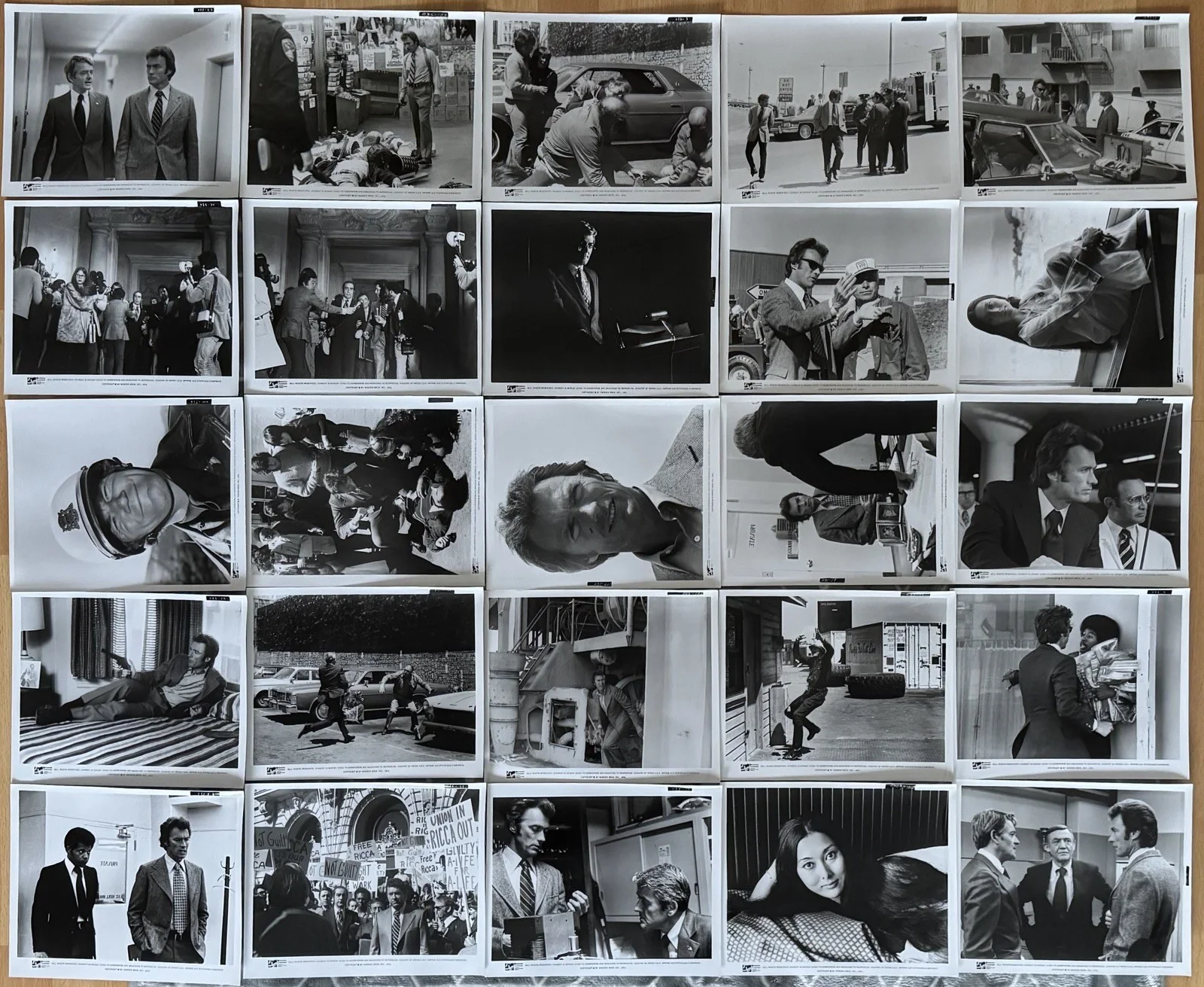 MAGNUM FORCE *CLINT EASTWOOD* 1973 ORIGINAL U.S SET OF 25 MOVIE STILLS NEAR MINT, изображение 2