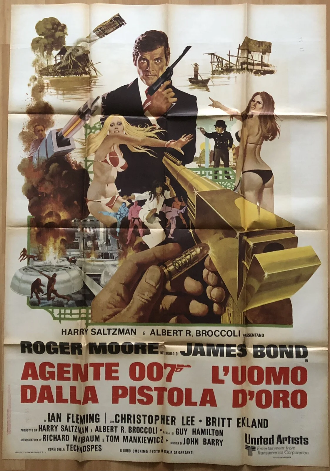 THE MAN WITH THE GOLDEN GUN 'JAMES BOND' 1974 ORIGINAL ITALIAN 2-SHEET POSTER, изображение 3