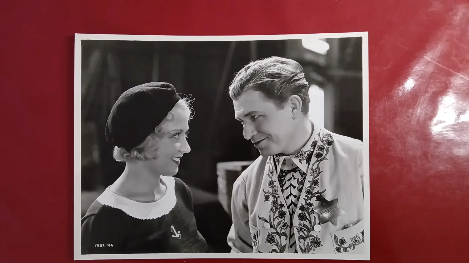 JOAN BLONDELL & STUART ERWIN - vintage still MAKE ME A STAR - 10" x 8" - 1932, изображение 2