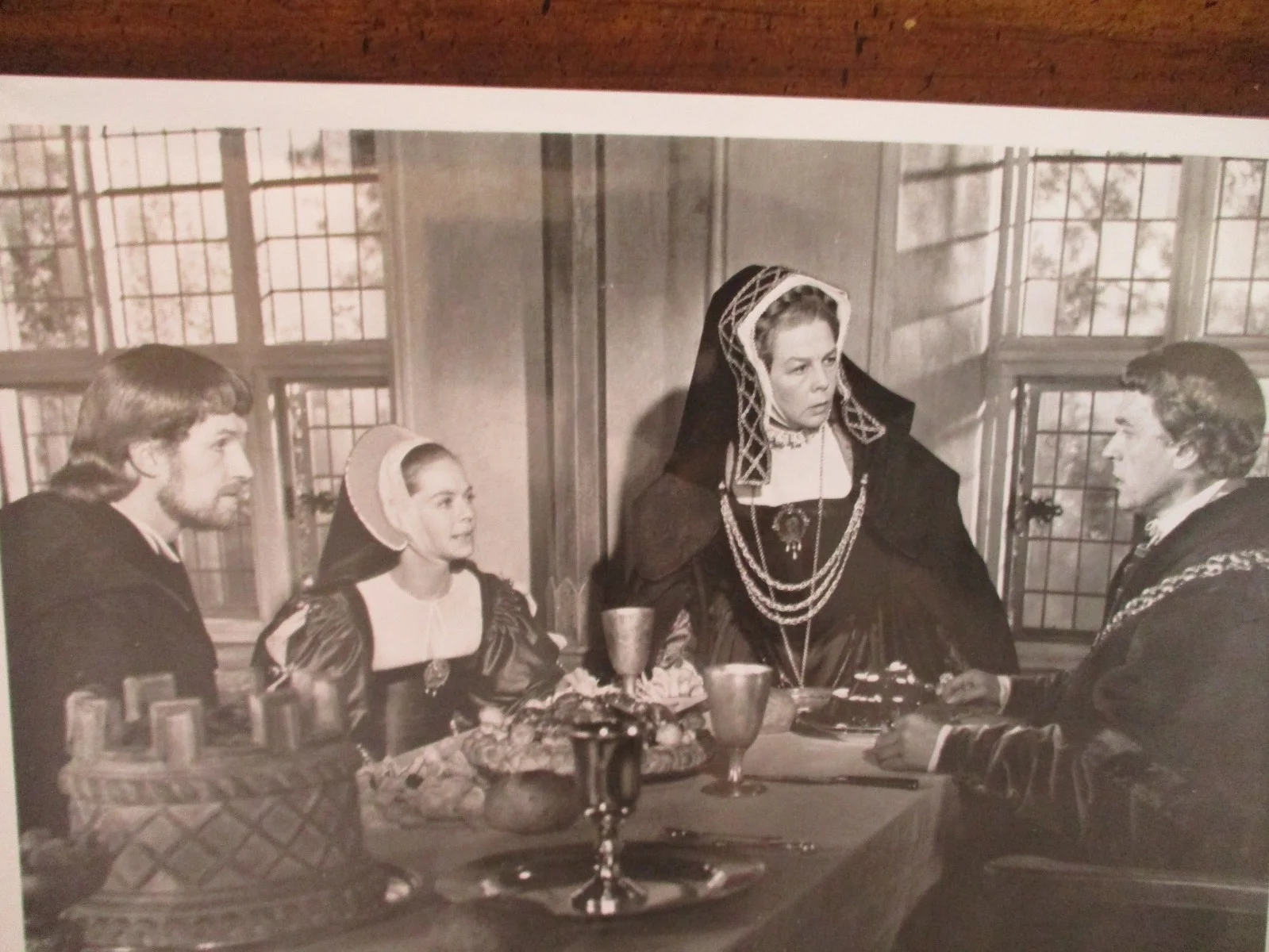 Susannah York/Wendy Hiller/Paul Scofield(A MAN FOR ALL SEASONS)1982 10 x 8 Photo, изображение 2