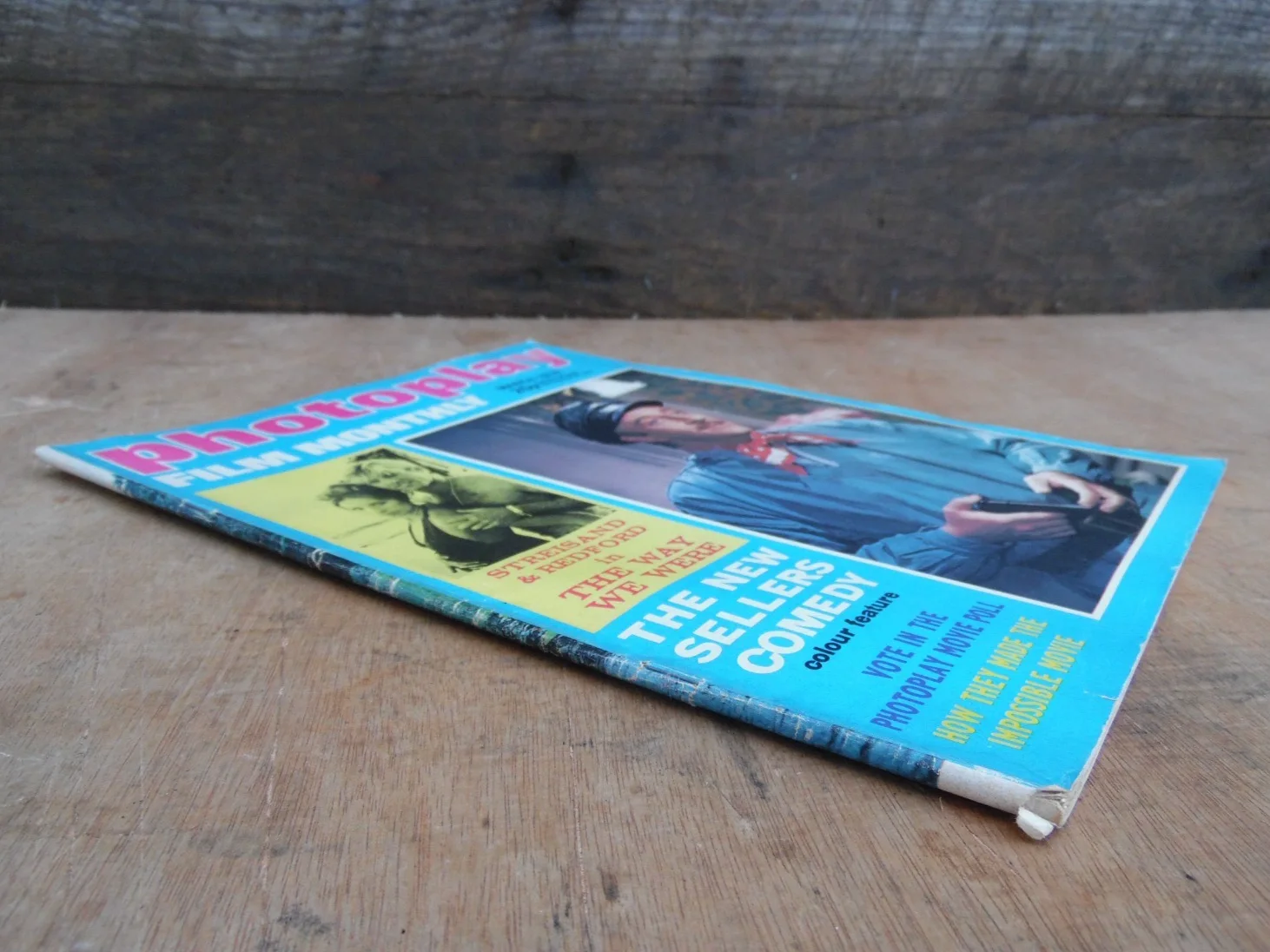 Vintage Photoplay Film Monthly Magazine March 1974 PETER SELLERS Cover, изображение 3