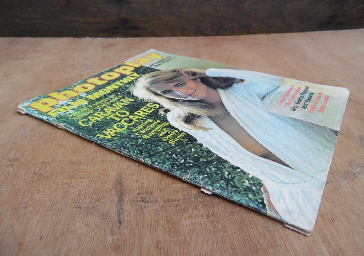 Vintage Photoplay Film Monthly Magazine SEPTEMBER 1974 CHARLOTTE RAMPLING Cover, изображение 3