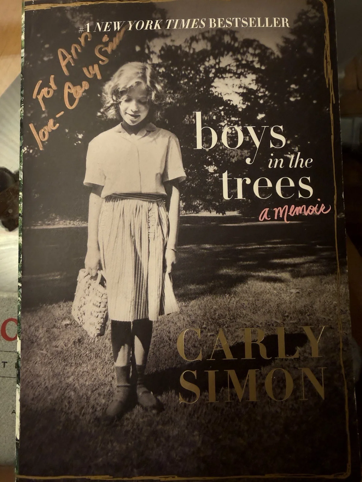 Singer Carly Simon SIGNED hard cover book, image 3