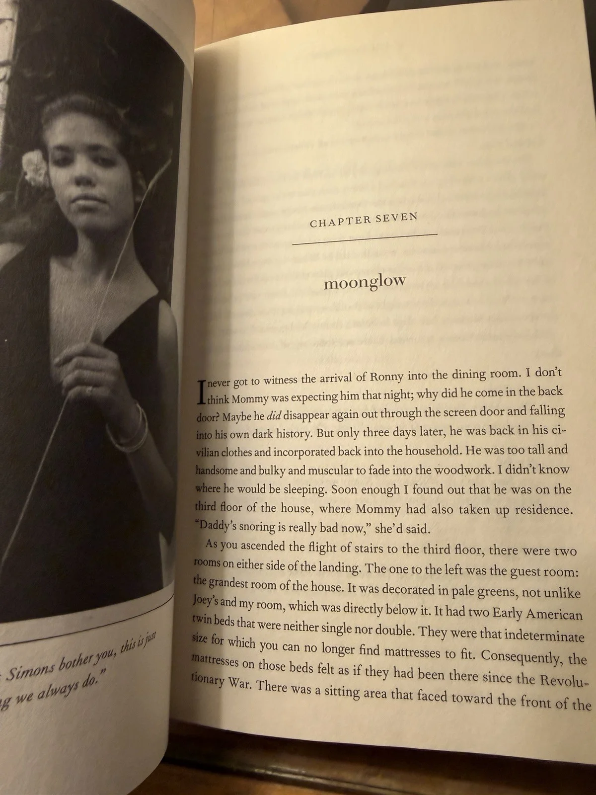 Singer Carly Simon SIGNED hard cover book, image 5