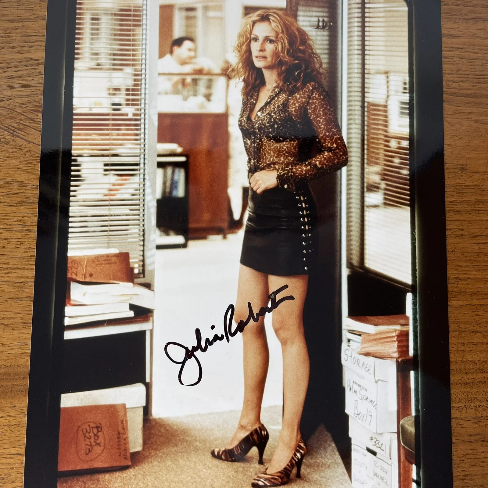 Julia Roberts — Vintage Autographed Julia Roberts Erin Brockovich Color Photograph, Best Actress, изображение 5