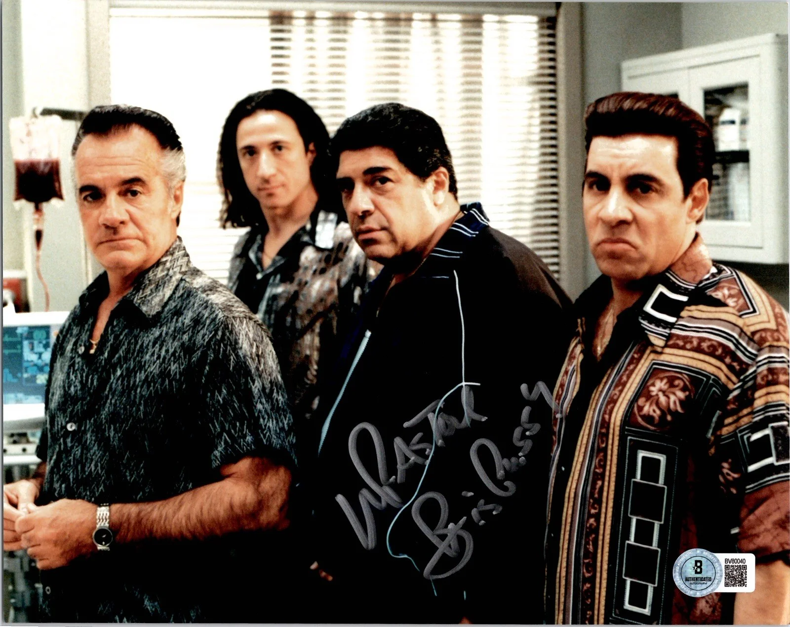 Vincent Pastore — VINCENT PASTORE SIGNED AUTOGRAPH 8X10 PHOTO SOPRANOS PUSS BECKETT BAS COA