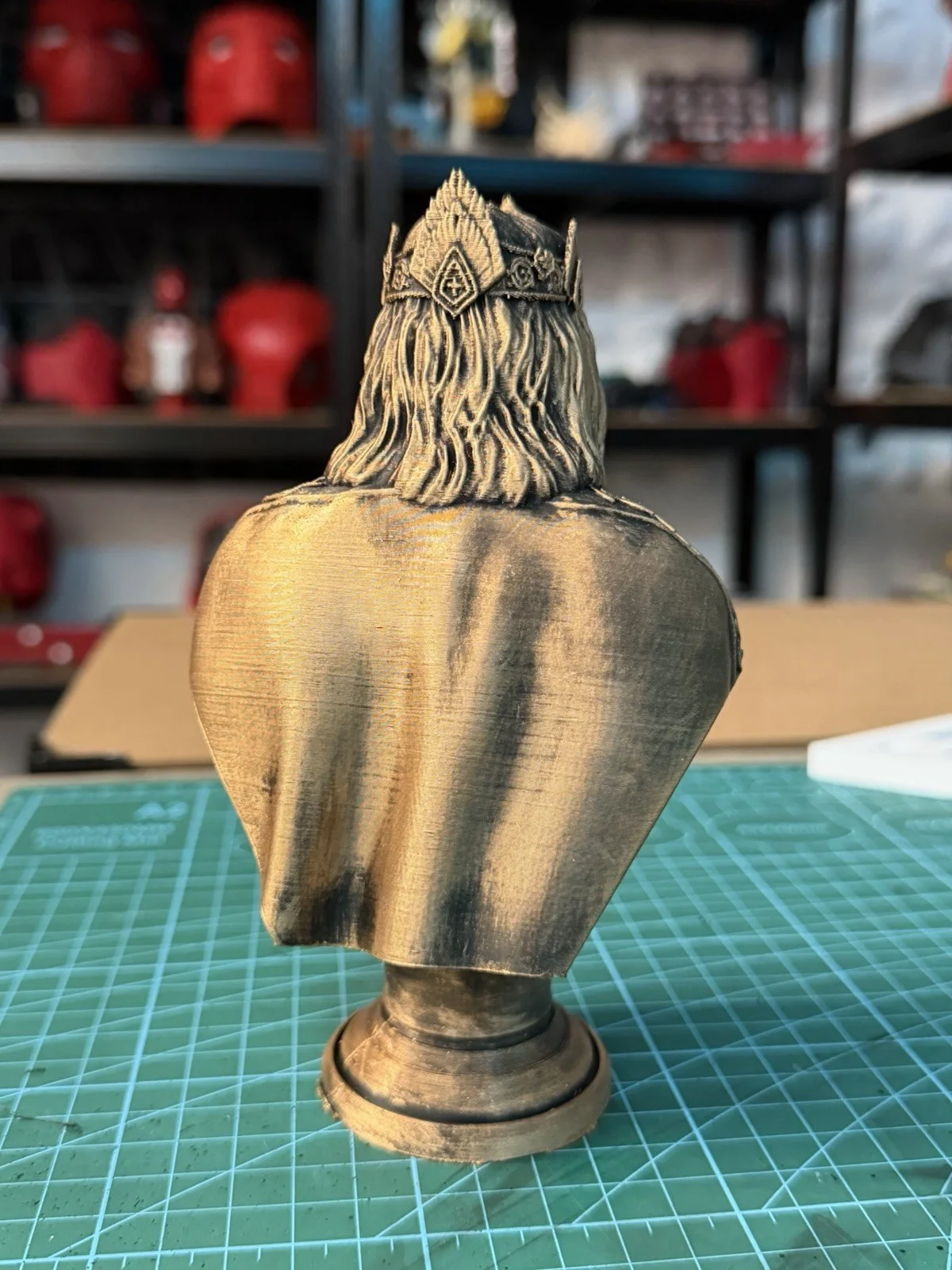 3D Printed KING Aragon bust, изображение 4