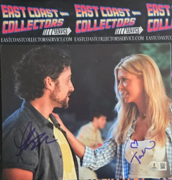 Tara Reid — TARA REID & THOMAS IAN NICHOLAS AUTOGRAPHED PHOTO AMERICAN PIE BECKETT COA HOLO