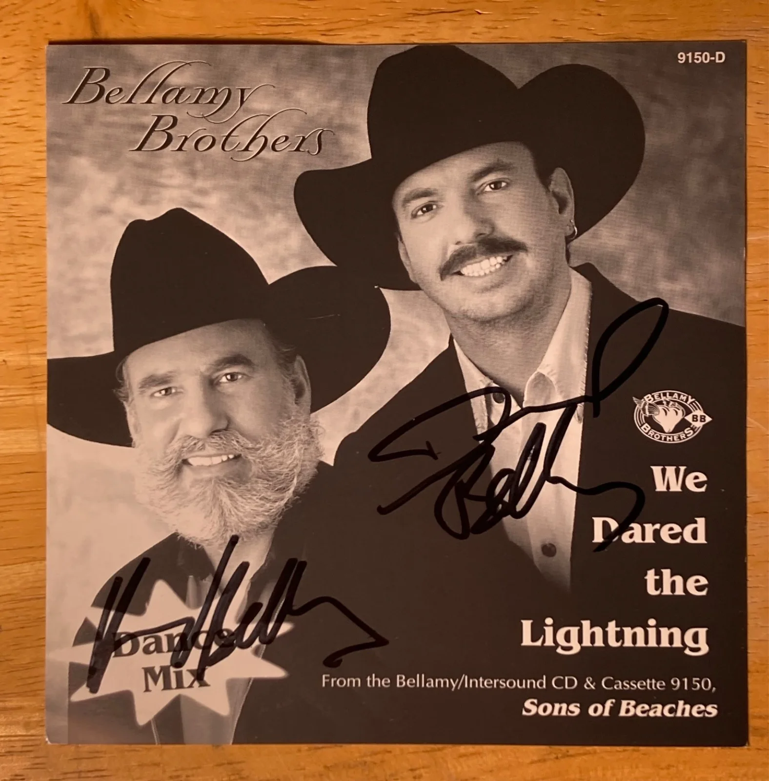 2x Hand SIGNED Bellamy Brothers CD Case Insert (1) We Dared The Lightning, image 2