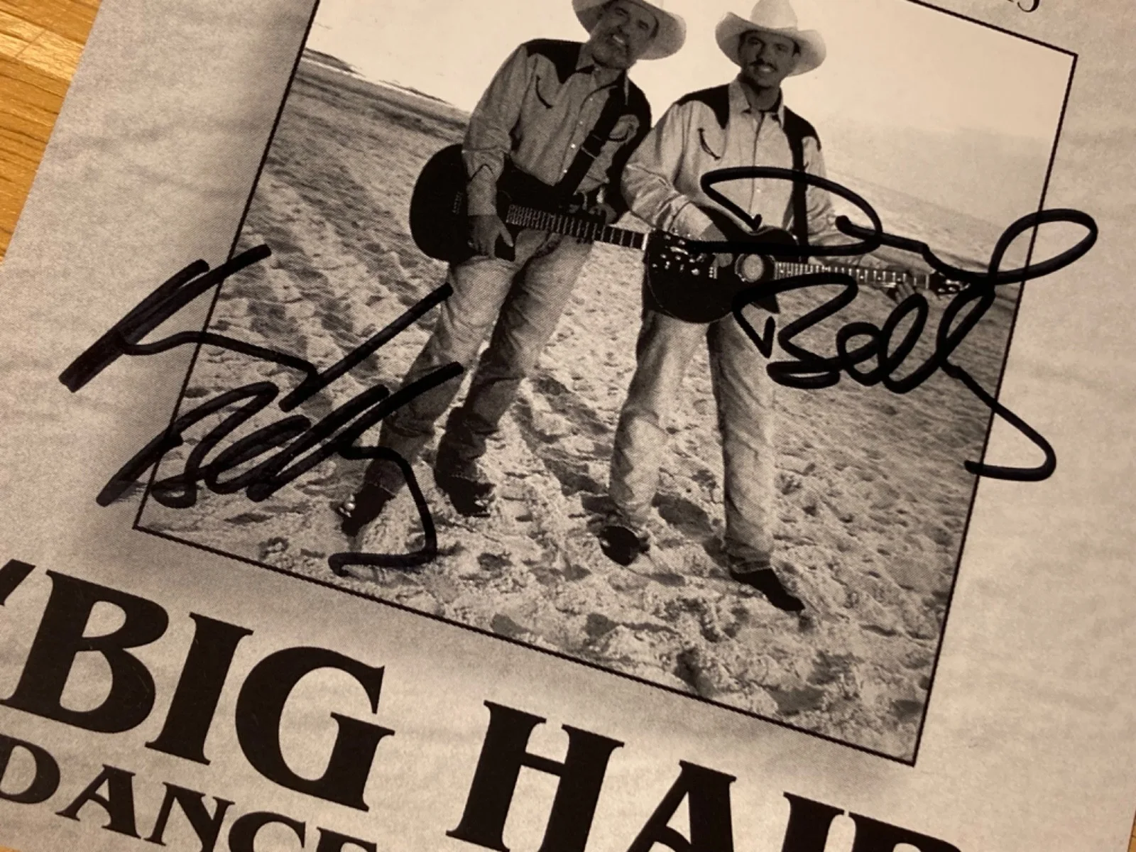 2x Hand SIGNED Bellamy Brothers CD Case Insert (3) Big Hair (Dance Club Mix), изображение 2