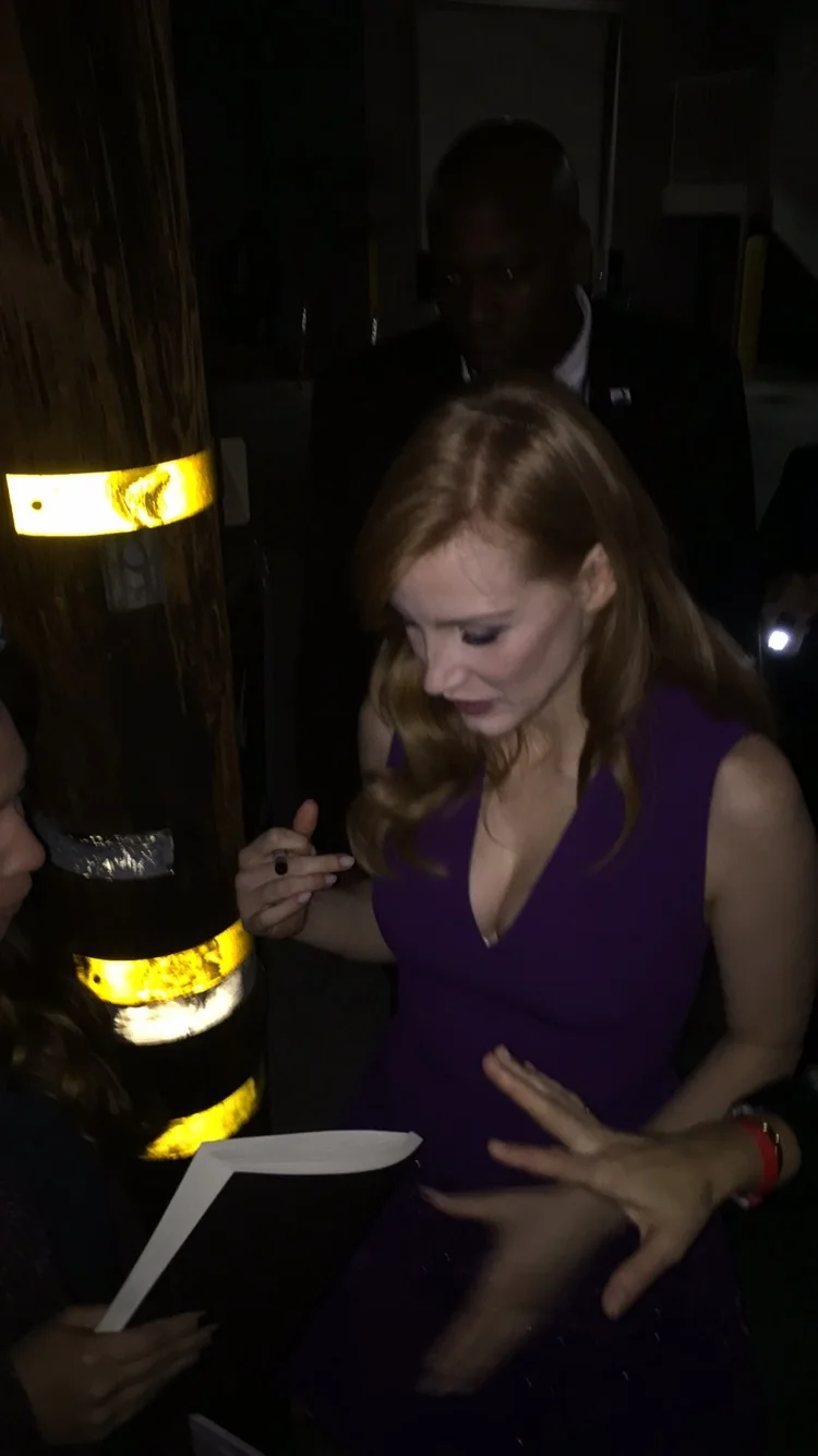 Jessica Chastain Zero Dark Thirty Signed 11x14 Autographed Photo Authentic COA, image 2