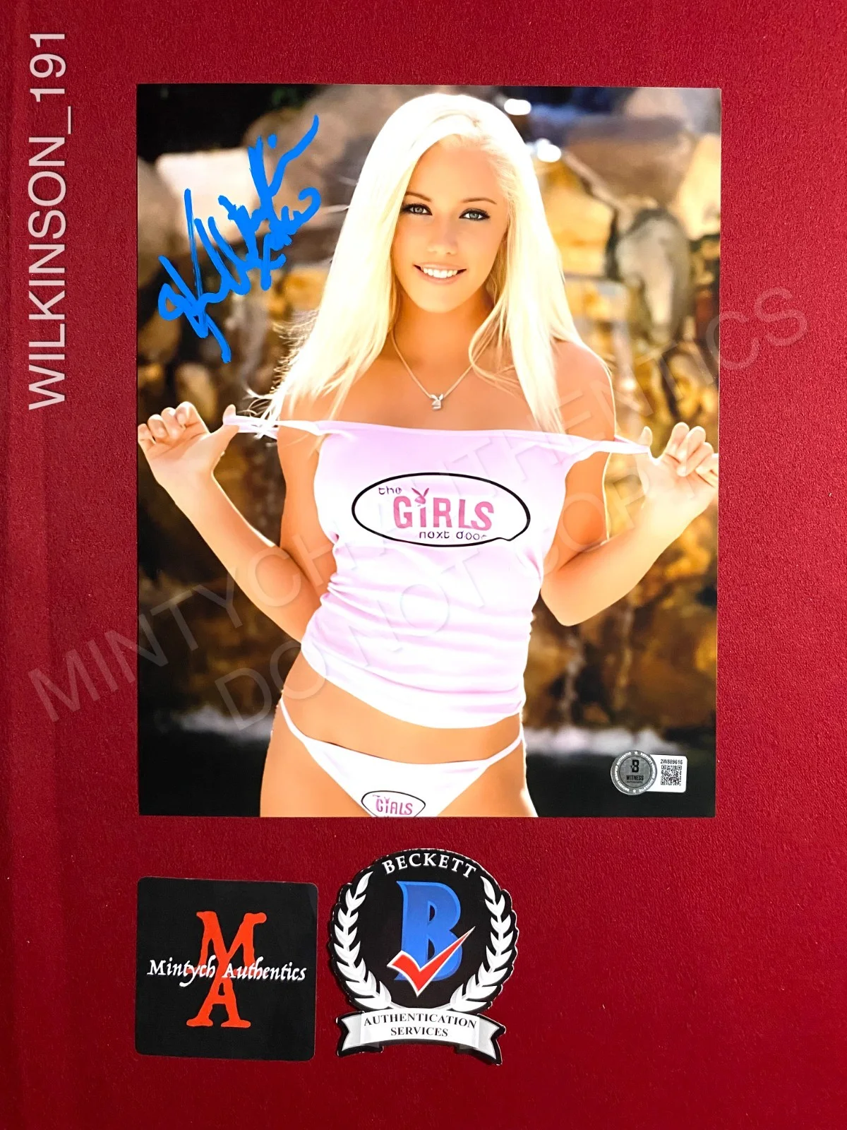 Kendra Wilkinson — Kendra Wilkinson autographed signed 8x10 photo Playboy Beckett COA