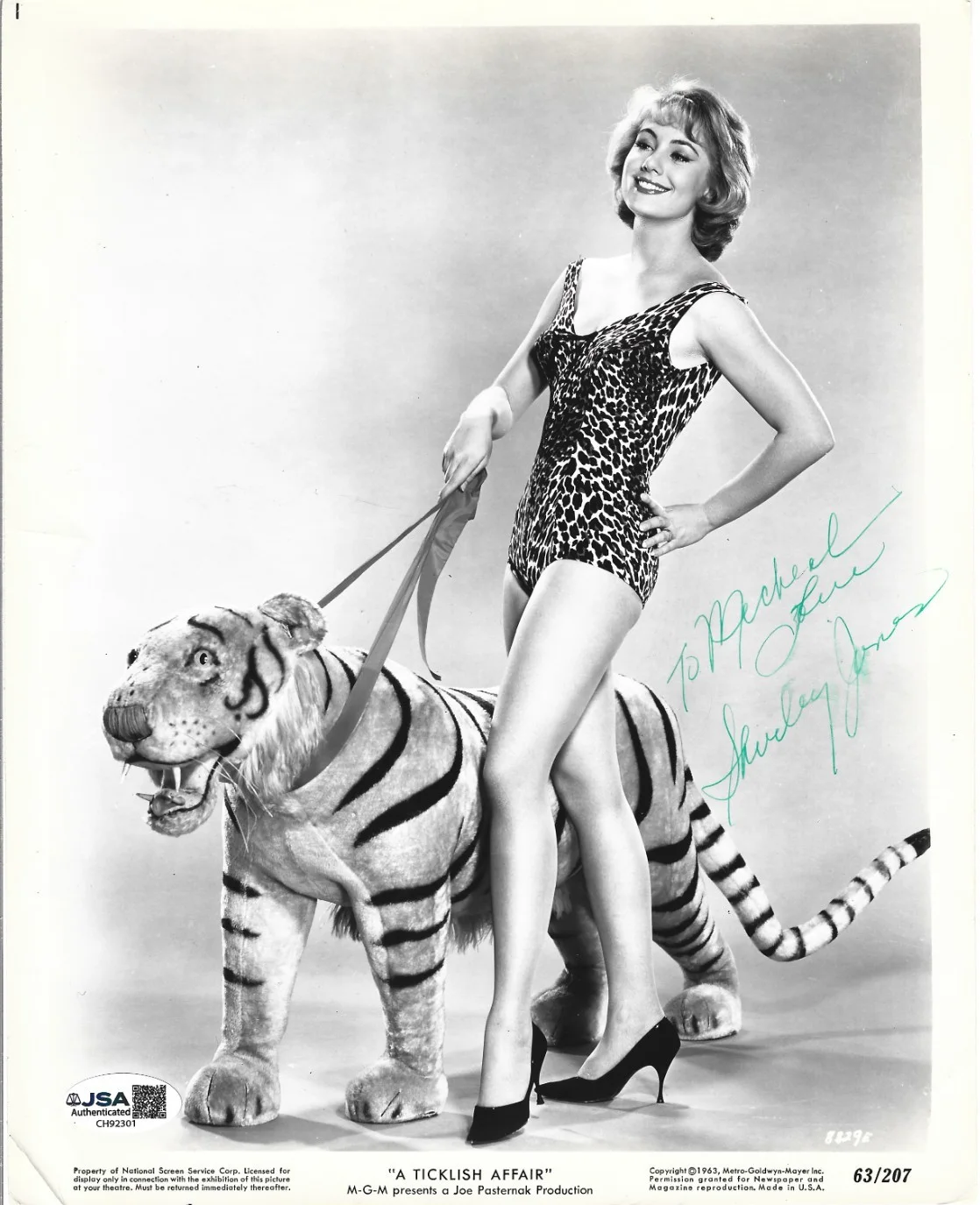 Shirley Jones — Shirley Jones hand SIGNED 1963 A Ticklish Affair Promo Photo JSA COA Autographed