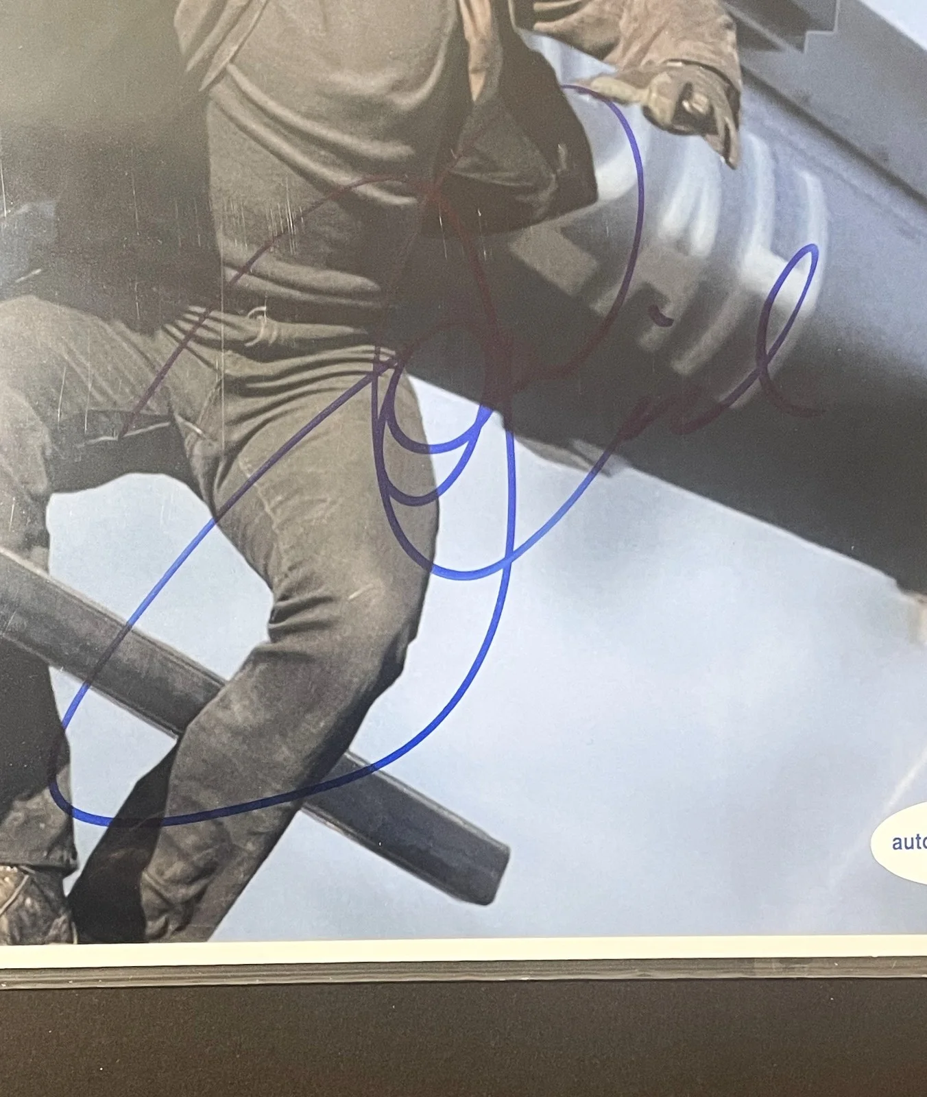 Tom Cruise — ⭐ Tom Cruise Signed Mission Impossible 8x10 Photo ACOA Authenticated Autograph ⭐, image 2