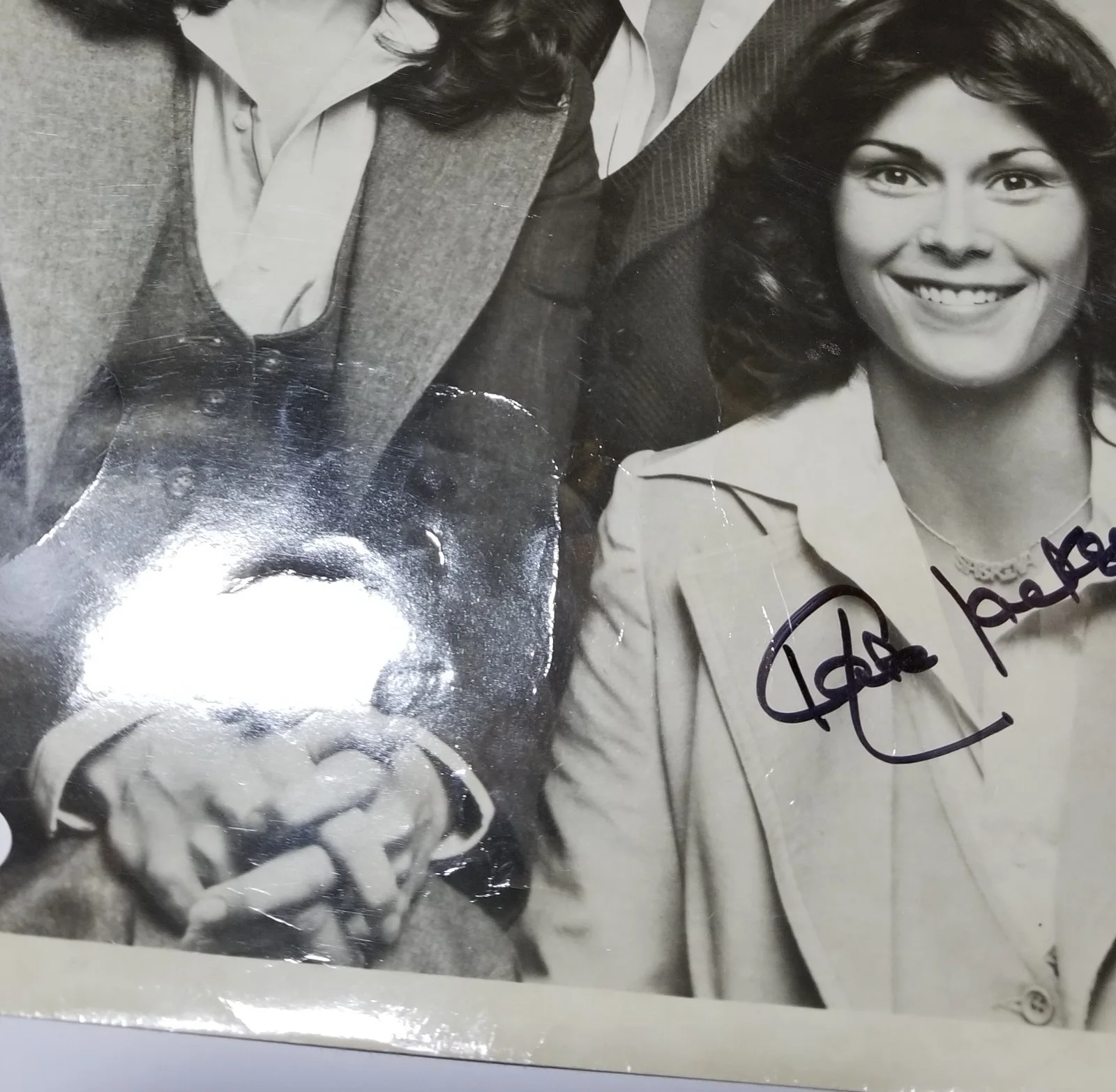 Kate Jackson — Kate Jackson REAL hand SIGNED Charlie's Angels Promo Photo JSA COA Autographed, image 4