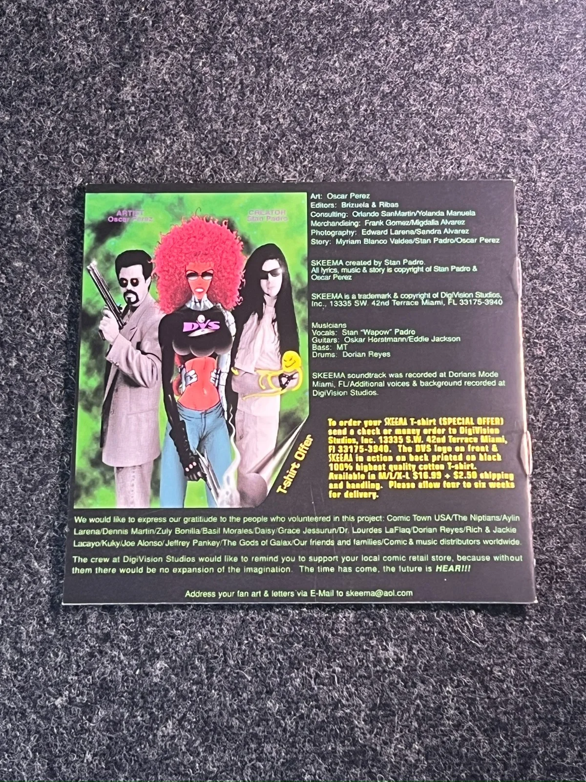 SKEEMA CD Insert Booklet Signed Oscar Perez DigiVision Studios 1990s, image 2