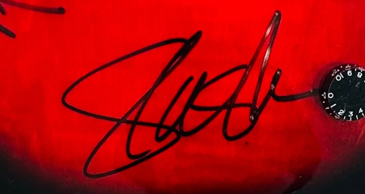 Guns N Roses Signed Guitar Axl Rose Duff Steven Adler Izzy Slash Autographed JSA, изображение 3