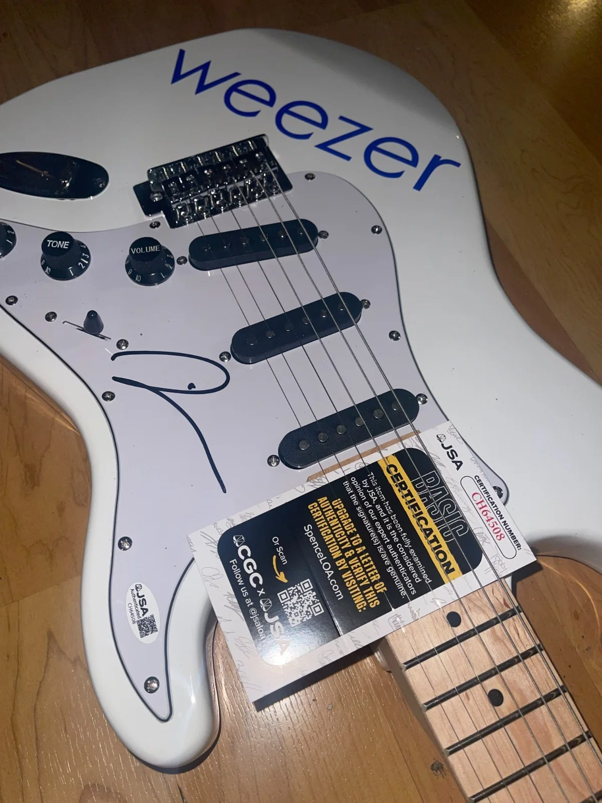 Rivers Cuomo Weezer Blue Album Pinkerton Autographed Signed Electric Guitar JSA, изображение 3