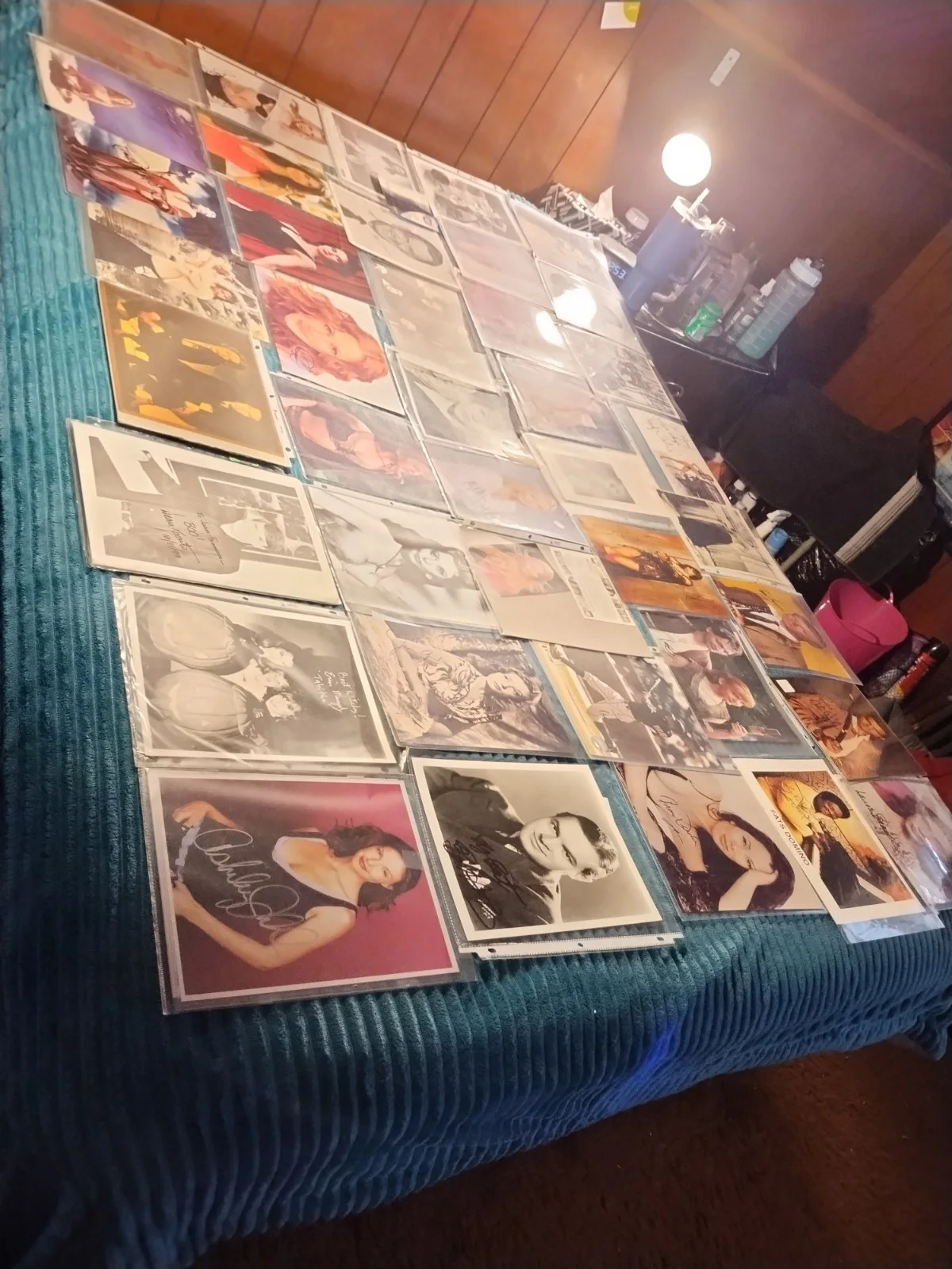 Many Lot of 100 — 100 Signed Autographs X Files Monkees Supernatural Highlander Xena Charmed COAs, image 2