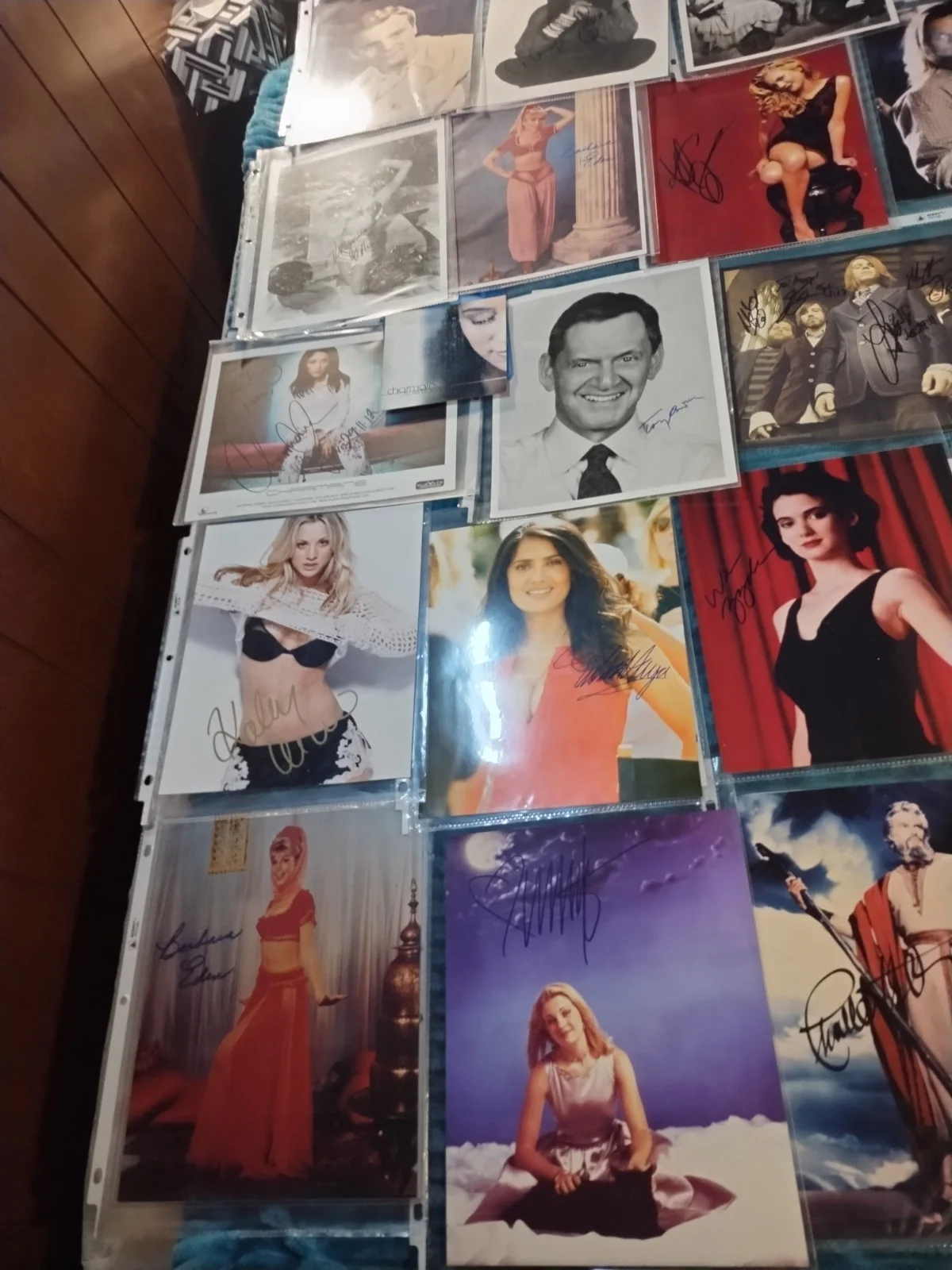Many Lot of 100 — 100 Signed Autographs X Files Monkees Supernatural Highlander Xena Charmed COAs, image 3