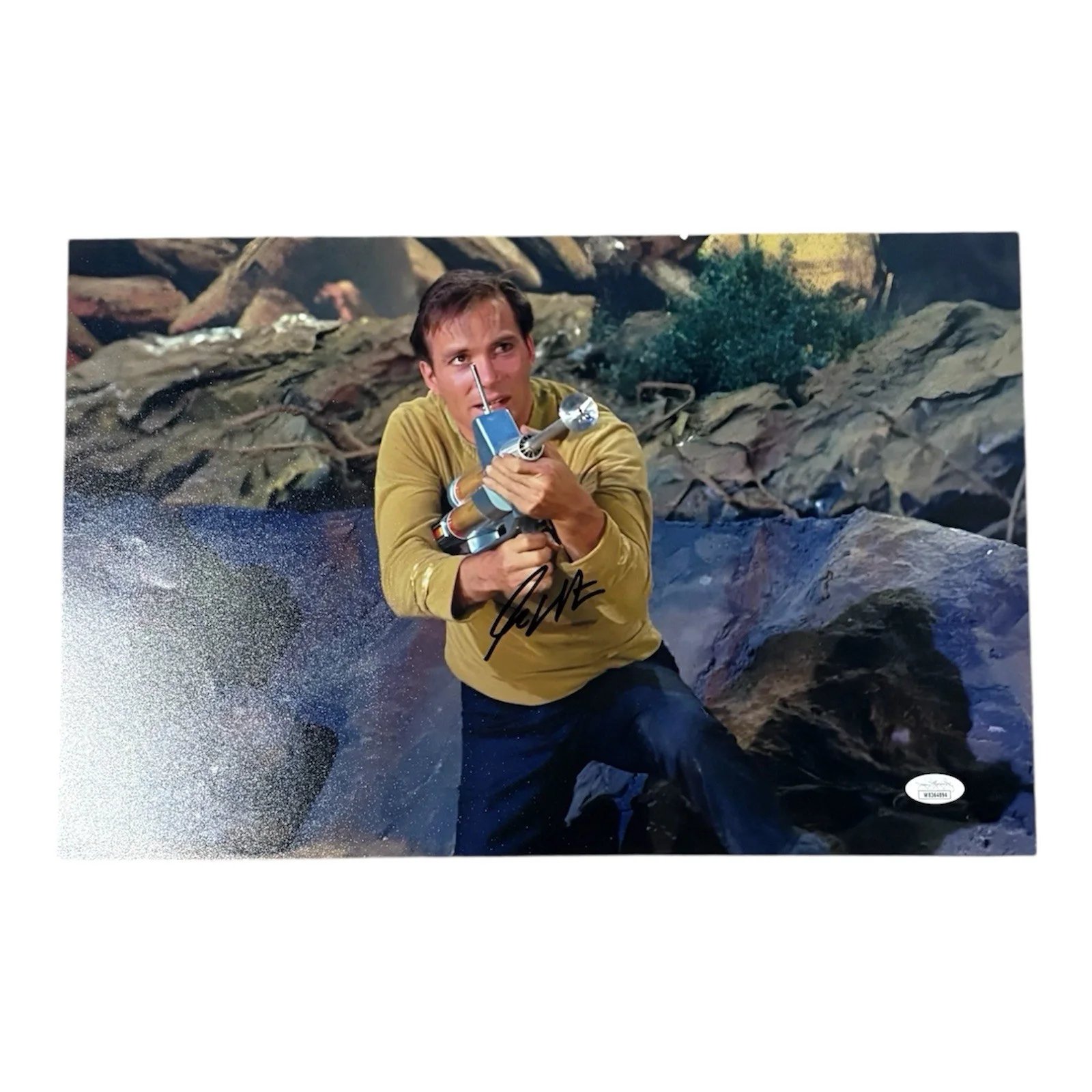 William Shatner — WILLIAM SHATNER Signed Autographed Star Trek 11x17 Photo w/ COA JSA, image 2