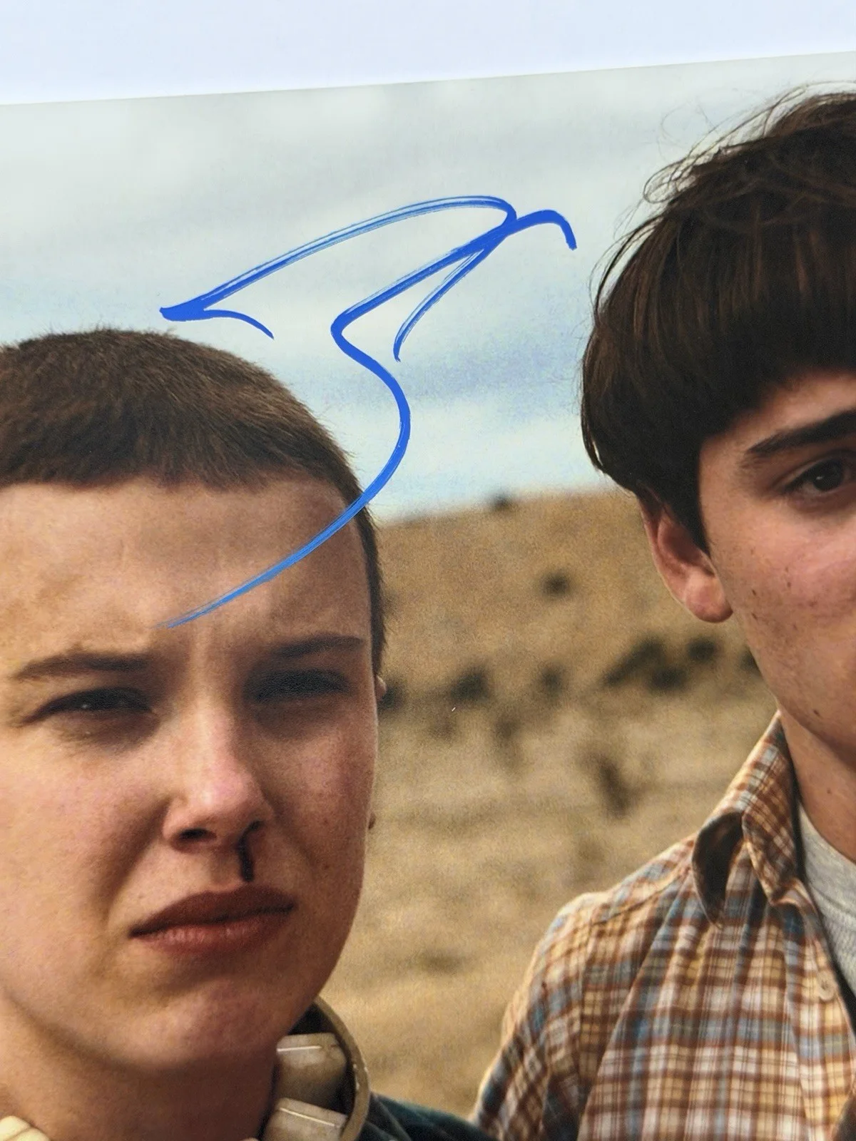 Noah Schnapp Signed 8x10 Stranger Things no coa, image 2
