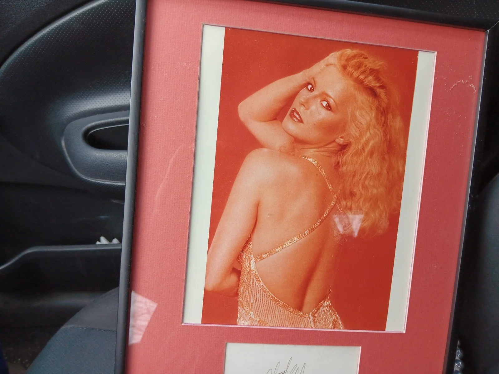 Cheryl Ladd — 12x15 framed, hand-signed photo Cheryl Ladd AUTOGRAPH!, image 3