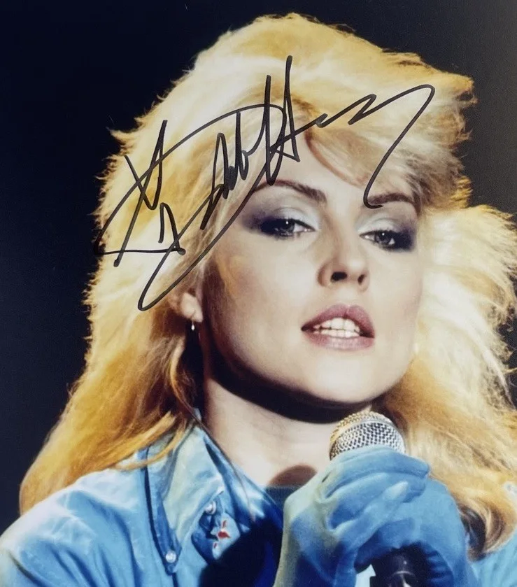 Deborah Harry — Deborah Harry Authentic Hand Signed 8x10 Photo Blondie Singer, image 2