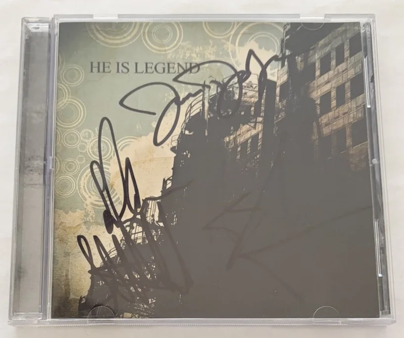 He Is Legend 91025 EP Signed Autographed CD 2004 Tribunal Records Inc. Very Good, изображение 2