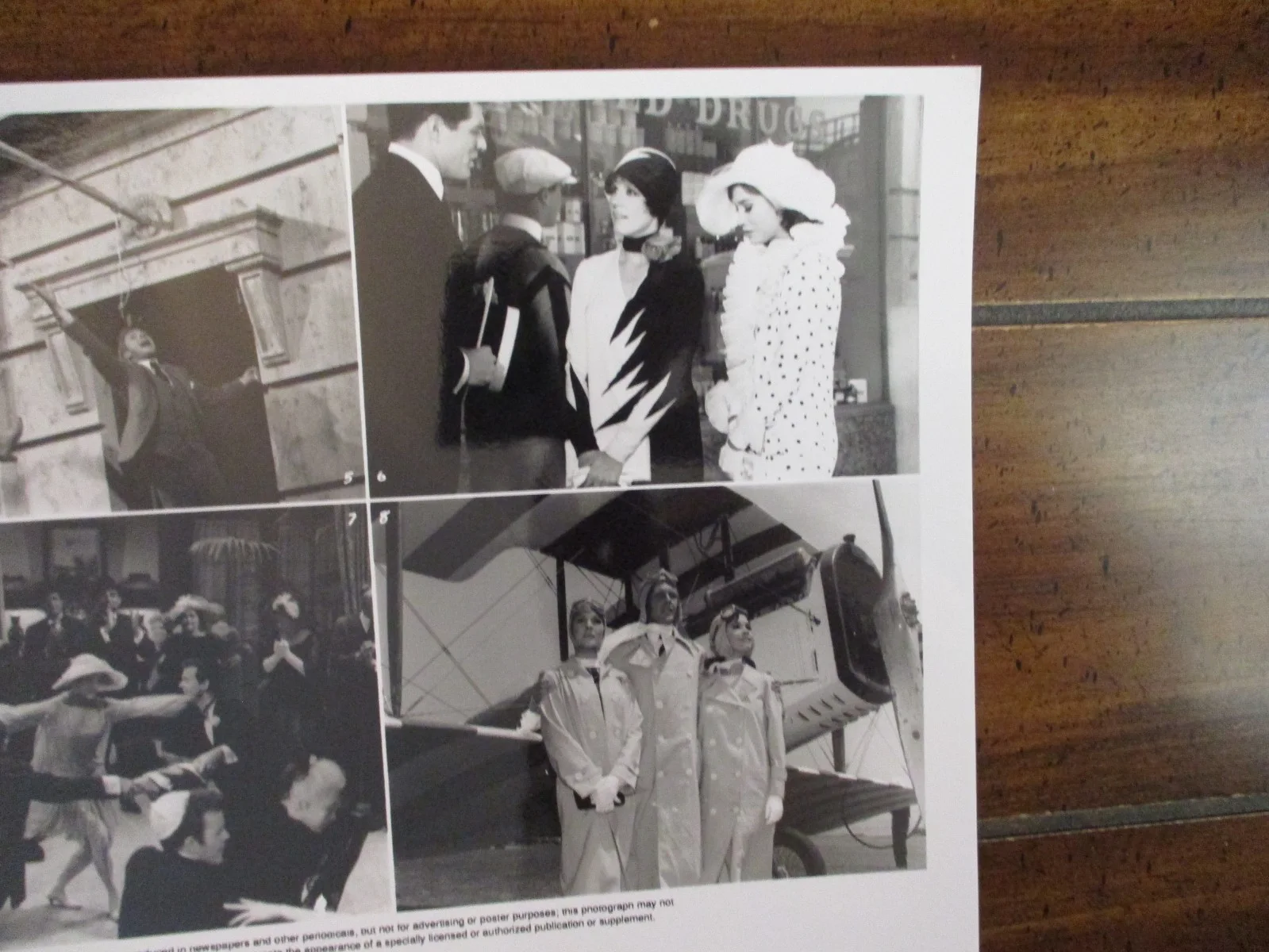 Julie Andrews/Mary Tyler Moore(THOROUGHLY MODERN MILLIE)1990 10 x 8 B & W Photo, изображение 3