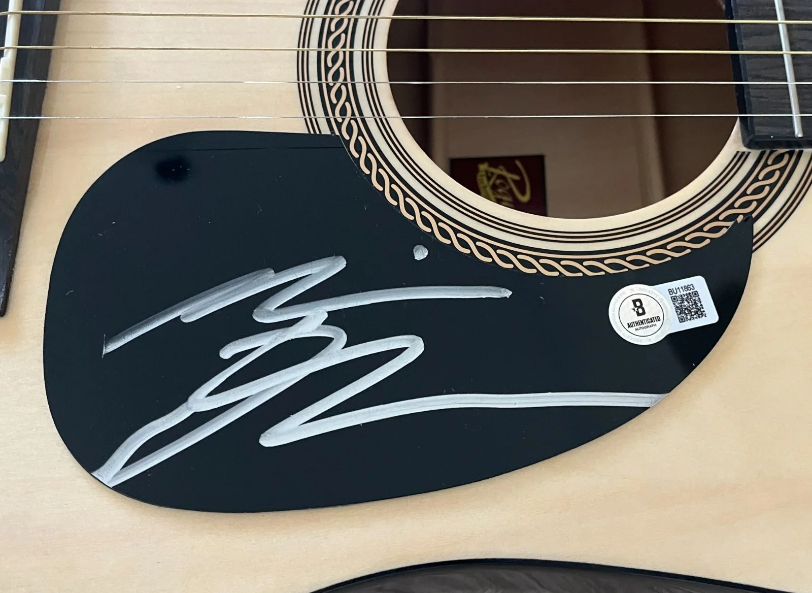 GAVIN ADCOCK SIGNED AUTOGRAPH 41" ACOUSTIC GUITAR w/EXACT PROOF & BECKETT COA, изображение 3