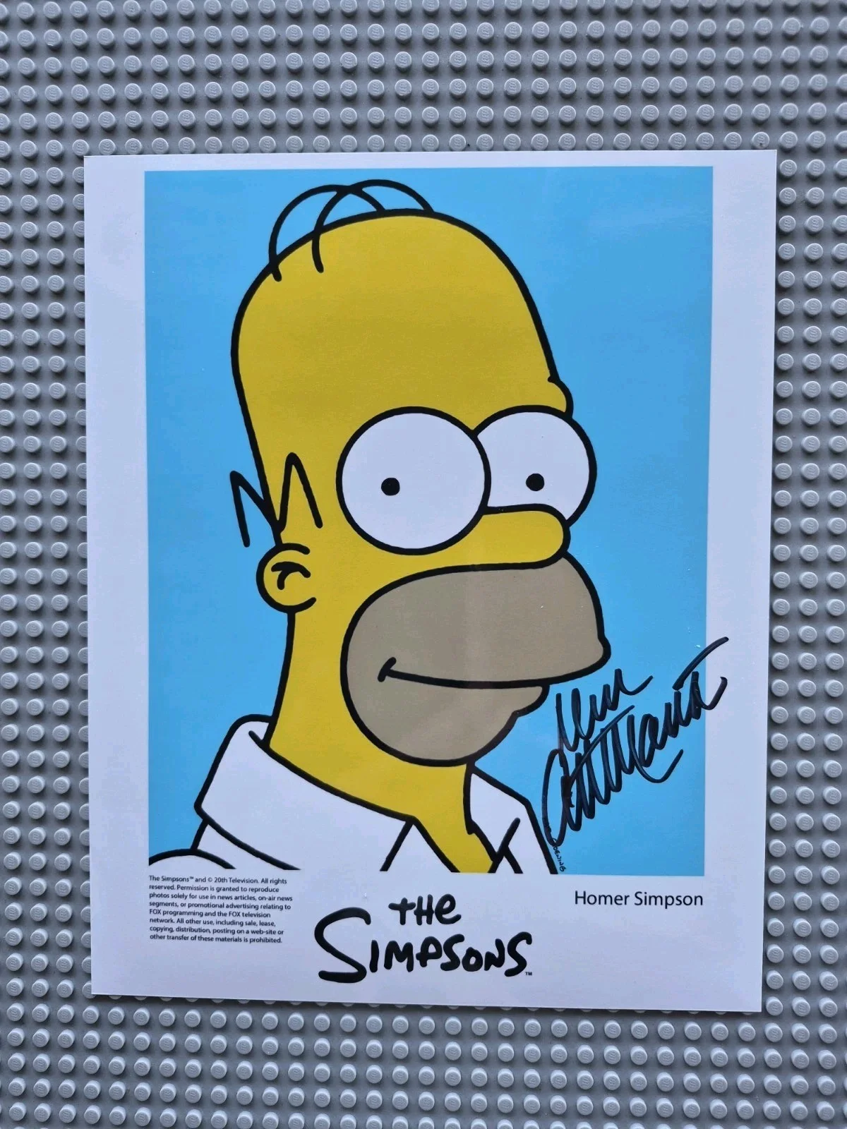 Dan Castellaneta — Dan Castellaneta Voice actor, "Homer Simpson" Signed 8X10 NO INSCRIPTION !, изображение 2
