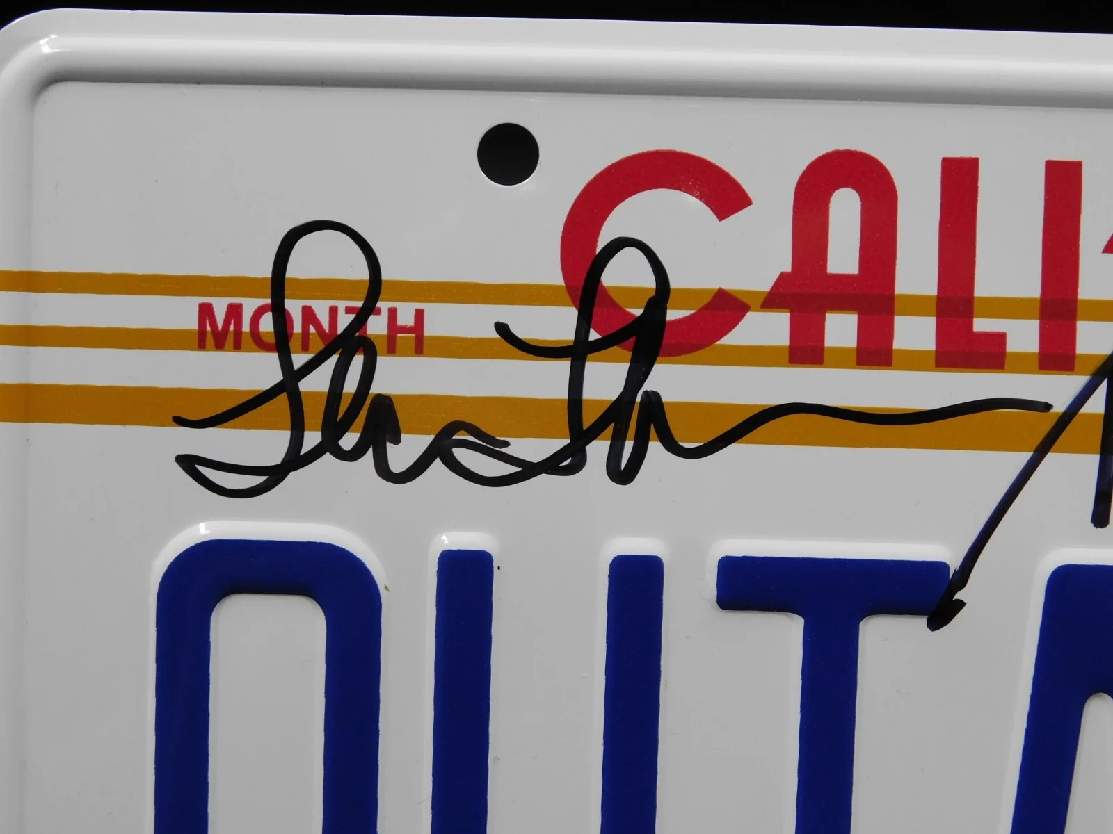 Christopher Lloyd — Back To The Future Cast Signed Plate / Lloyd & Fox JSA LOA, image 3