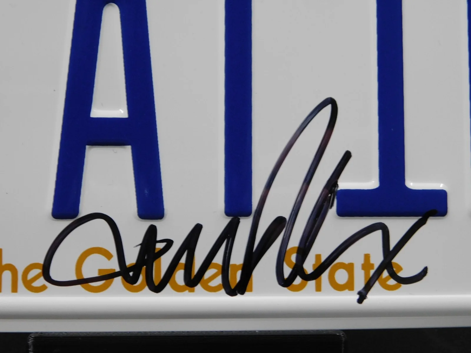 Christopher Lloyd — Back To The Future Cast Signed Plate / Lloyd & Fox JSA LOA, image 4