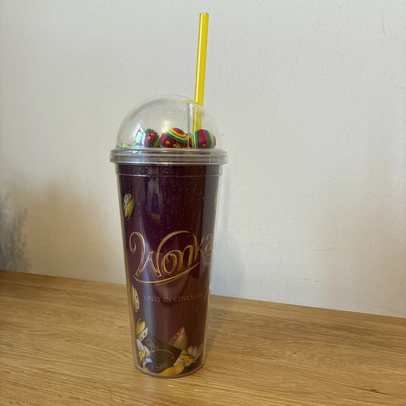 Willy Wonka Dome Lid Large Cup with Straw – Odeon Cinema UK – Limited Edition, изображение 2