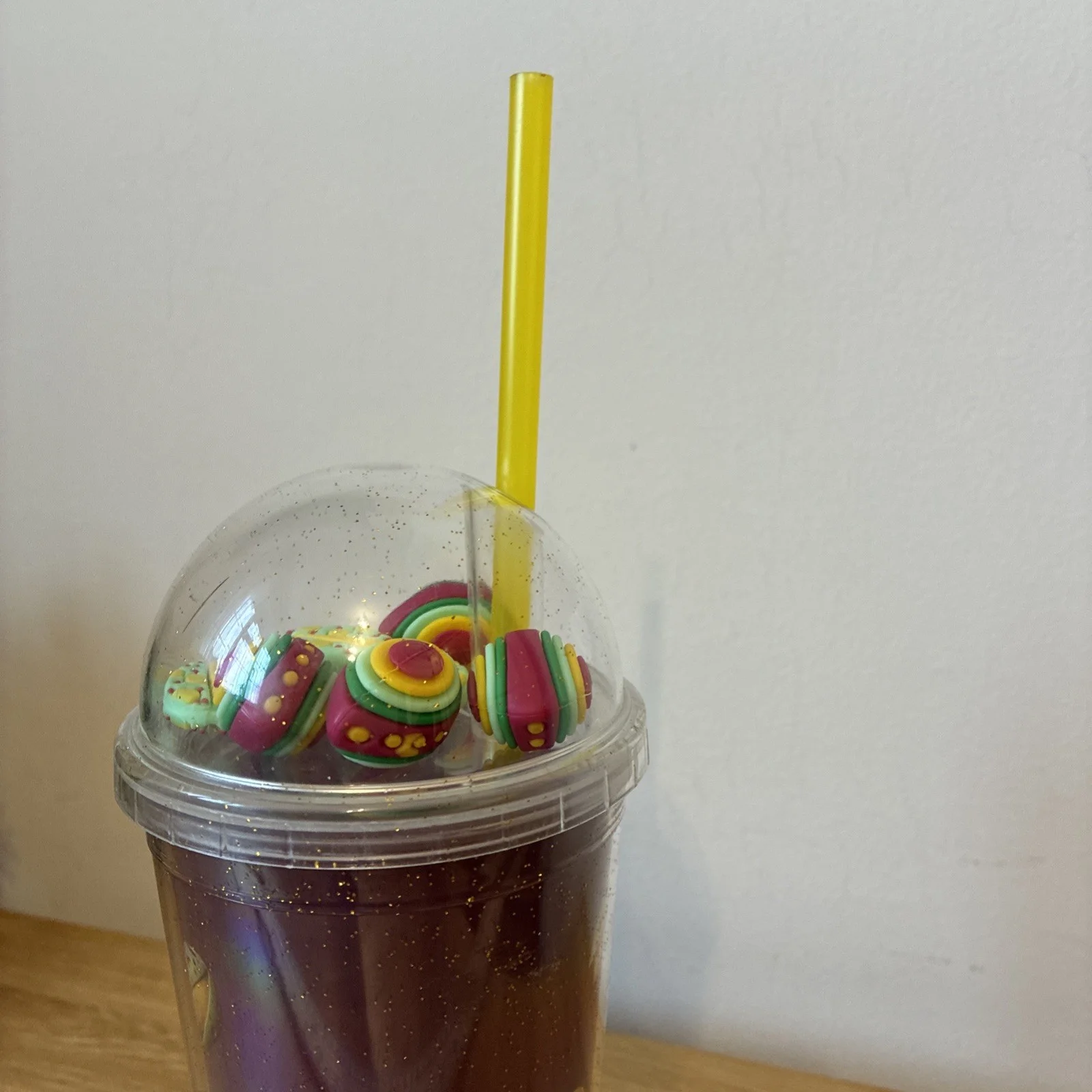 Willy Wonka Dome Lid Large Cup with Straw – Odeon Cinema UK – Limited Edition, изображение 4