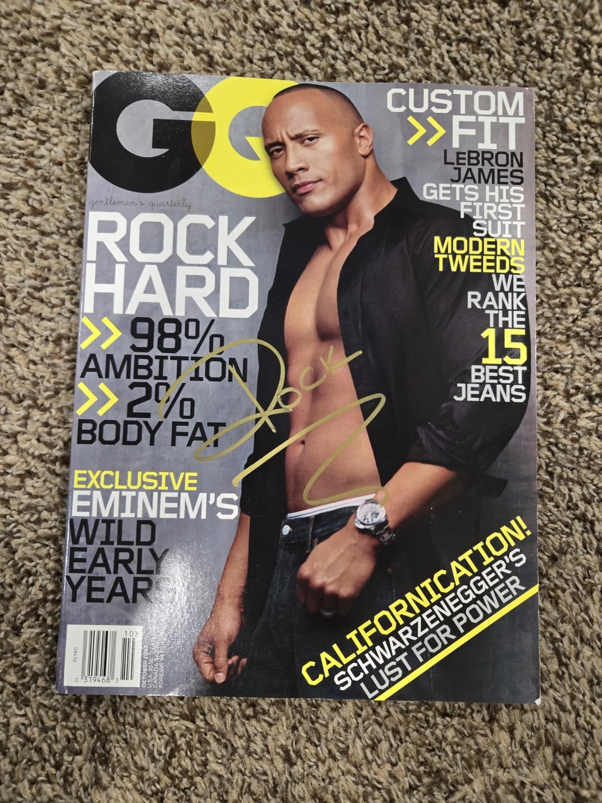 GQ Magazine Signed by THE ROCK DWAYNE JOHNSON W/ COA March 2023, image 2