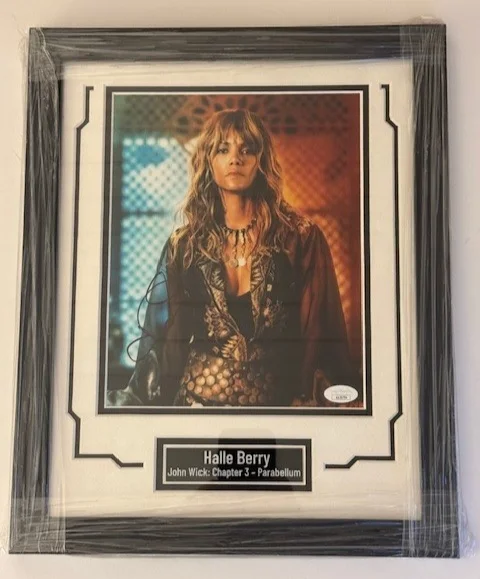 Halle Berry — Halle Berry John Wick 3 Parabellum Signed Autographed Framed 8x10 photo JSA COA