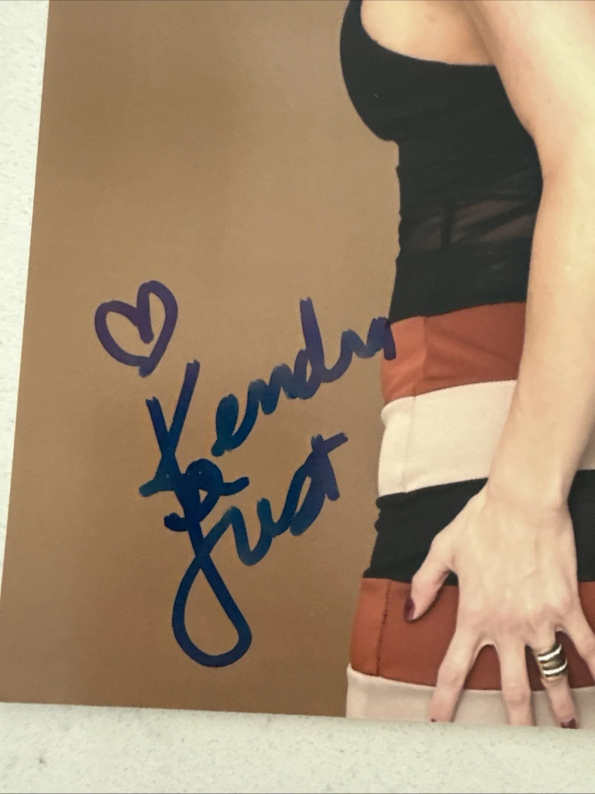 KENDRA LUST — KENDRA LUST-"Adult Film Legend"-Authentic Autographed Photo w/COA, изображение 2