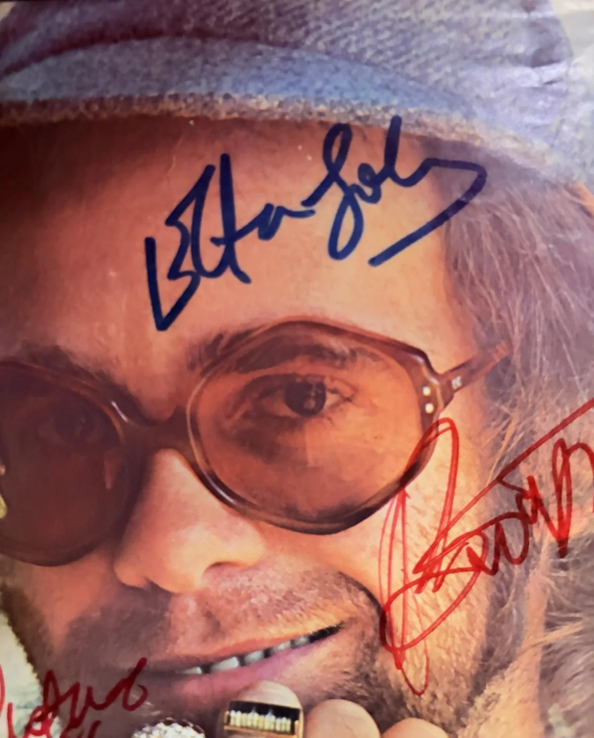 Elton John, Bernie Taupin, Caleb, Ray, Davey, Kenny, Roger, James — ELTON JOHN BAND SIGNED AUTOGRAPH 11X14 PHOTO X8 BERNIE CALEB RAY DAVEY PSA COA B, изображение 3