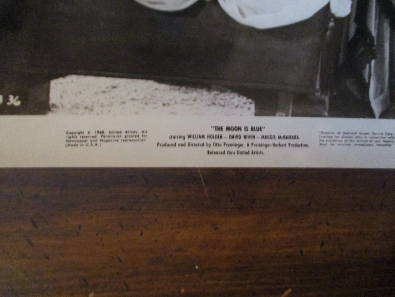 Dawn Addams ("THE MOON IS BLUE") 1960 10 x 8 Glossy Black & White Press Photo, изображение 2