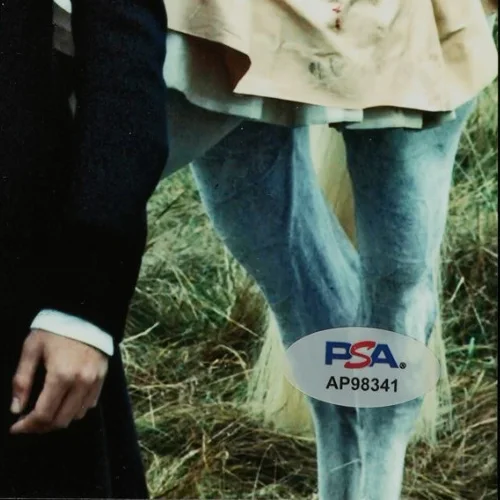 JENNA-LOUISE COLEMAN, TOM HUGHES — JENNA LOUISE COLEMAN & TOM HUGHES SIGNED AUTOGRAPHED 8X10 PHOTO VICTORIA PSA COA, изображение 4