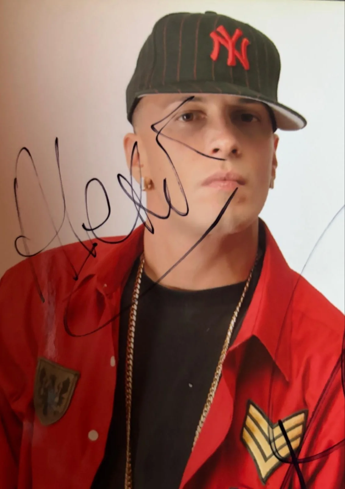 JOEL FIDO MARTINEZ, RAUL ALEXIS ORTIZ ROLON — JOEL "FIDO" MARTINEZ & RAUL ALEXIS ORTIZ SIGNED 8X10 PHOTO THE PITBULLS PSA COA, изображение 2