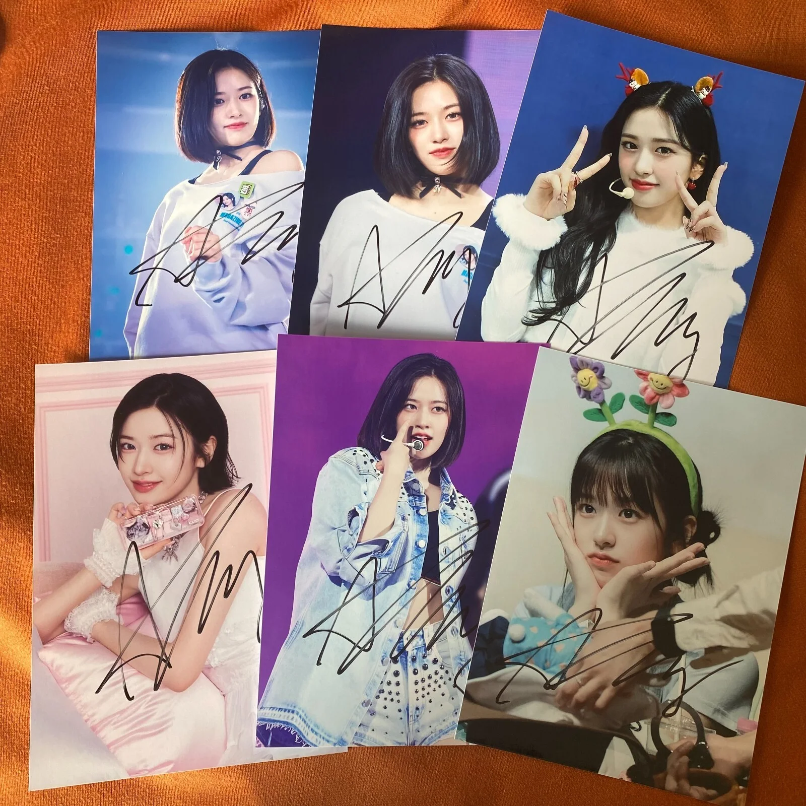 IVE An YuJin Autographed Signed Photo Autographs K-POP Collectibles 4*6 2024E, image 2
