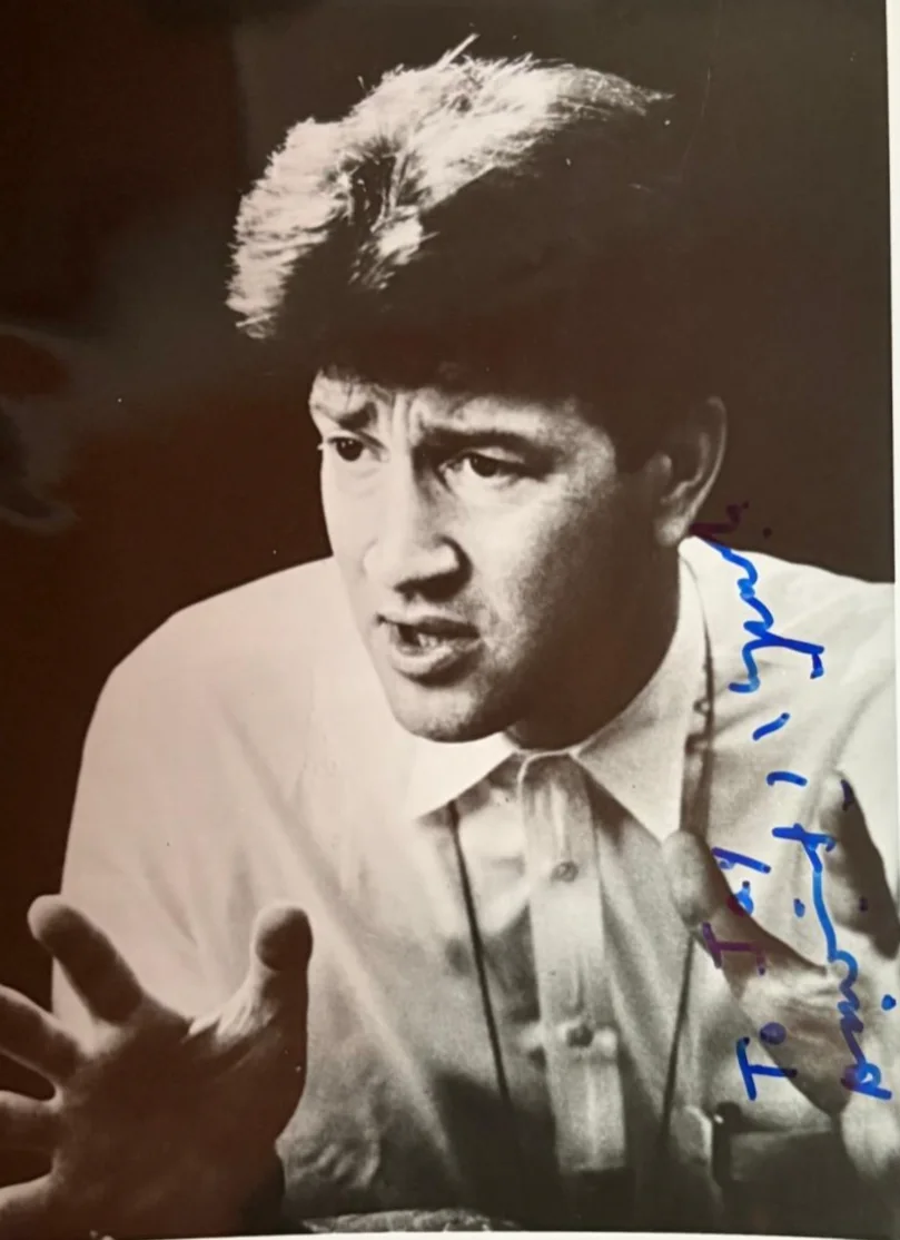 David Lynch — DAVID LYNCH SIGNED AUTOGRAPHED 8X10 PHOTO BLUE VELVET MULHOLLAND DRIVE PSA A, image 2
