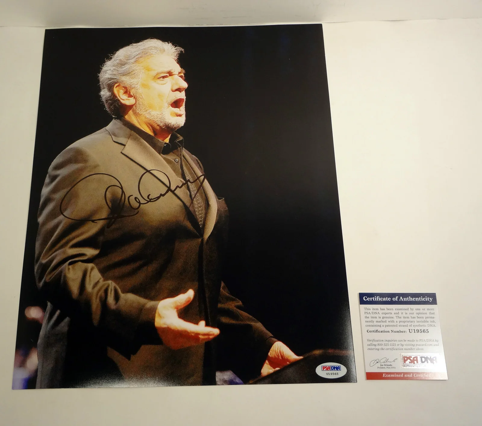 Placido Domingo — Placido Domingo The Three Tenors Signed Autograph 11x14 Photo PSA/DNA COA #19