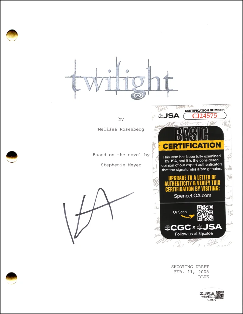 Kristen Stewart — Kristen Stewart Signed Autograph Twilight Full Movie Script Screenplay JSA COA, image 2