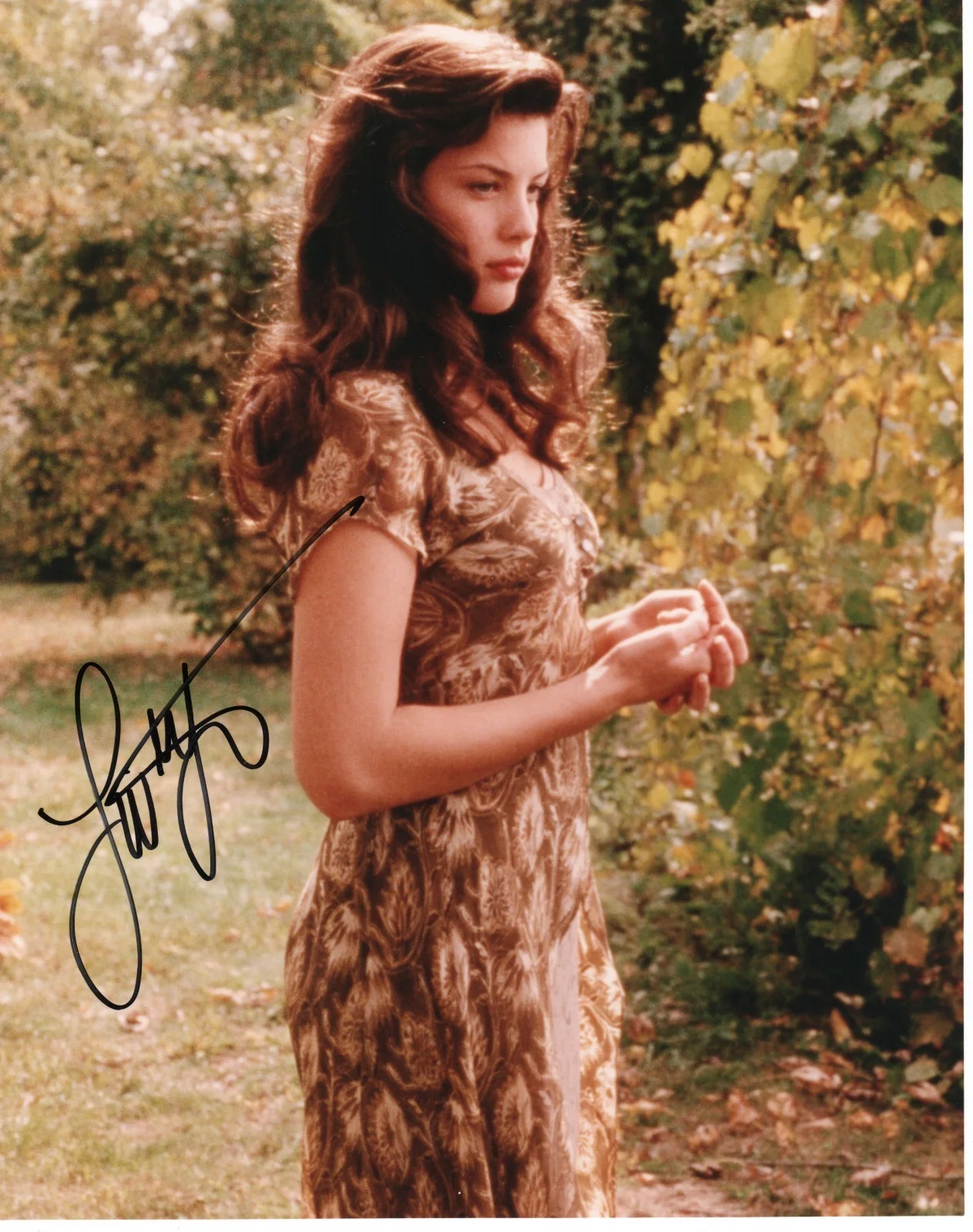Liv Tyler — Liv Tyler Autographed Photo 2/10 w COA ** 2 for 1 Special **