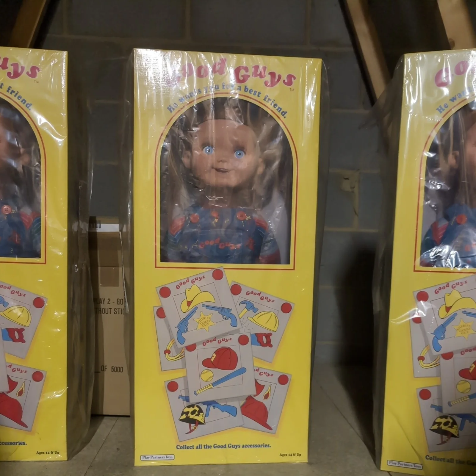Trick or Treat Studios CHILD'S PLAY 2 Good Guy Doll 1:1 Scale Replica BRAND NEW, image 2