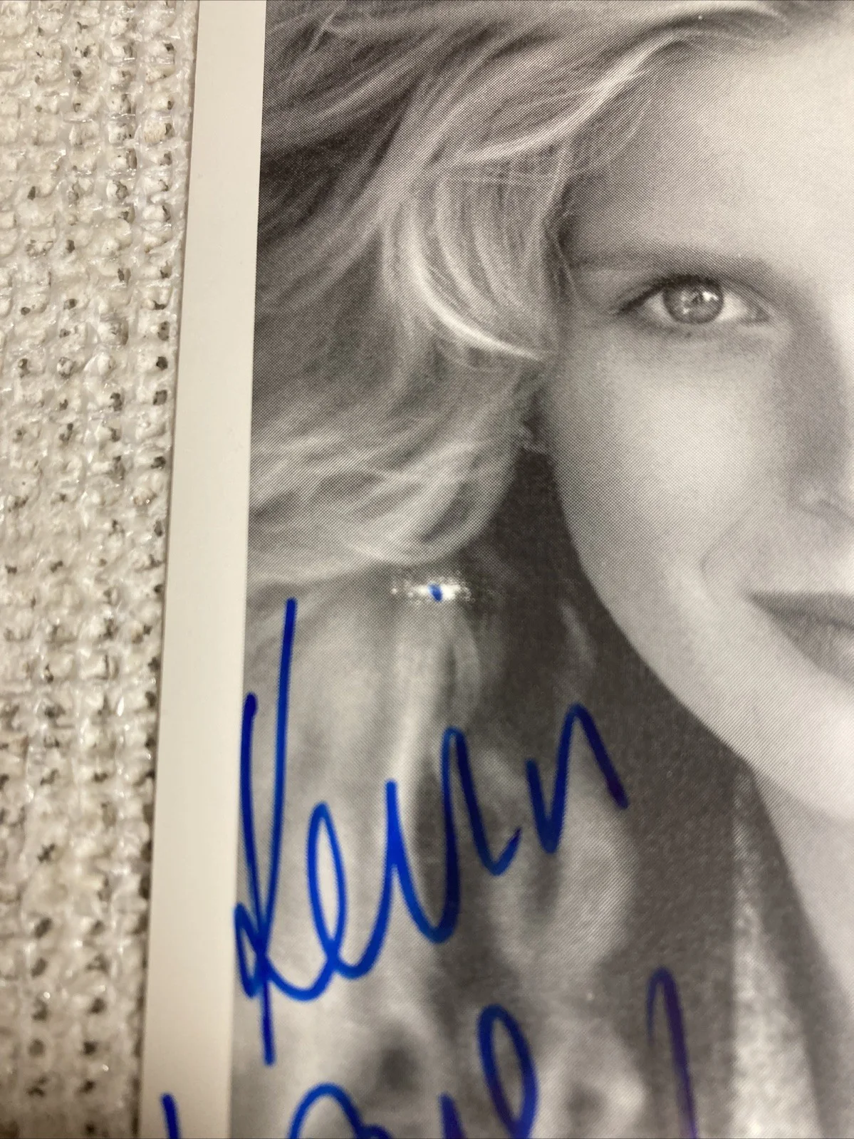 Rachel Hunter — Autograph Of Rachel Hunter 4x7 Swimsuit Model/ Magazine Cover Model/, изображение 4